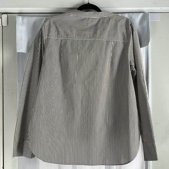 J. Crew Womens Funnelneck Striped Shirt Sz 12 Black & White Long Sleeve High Low - Picture 8 of 14